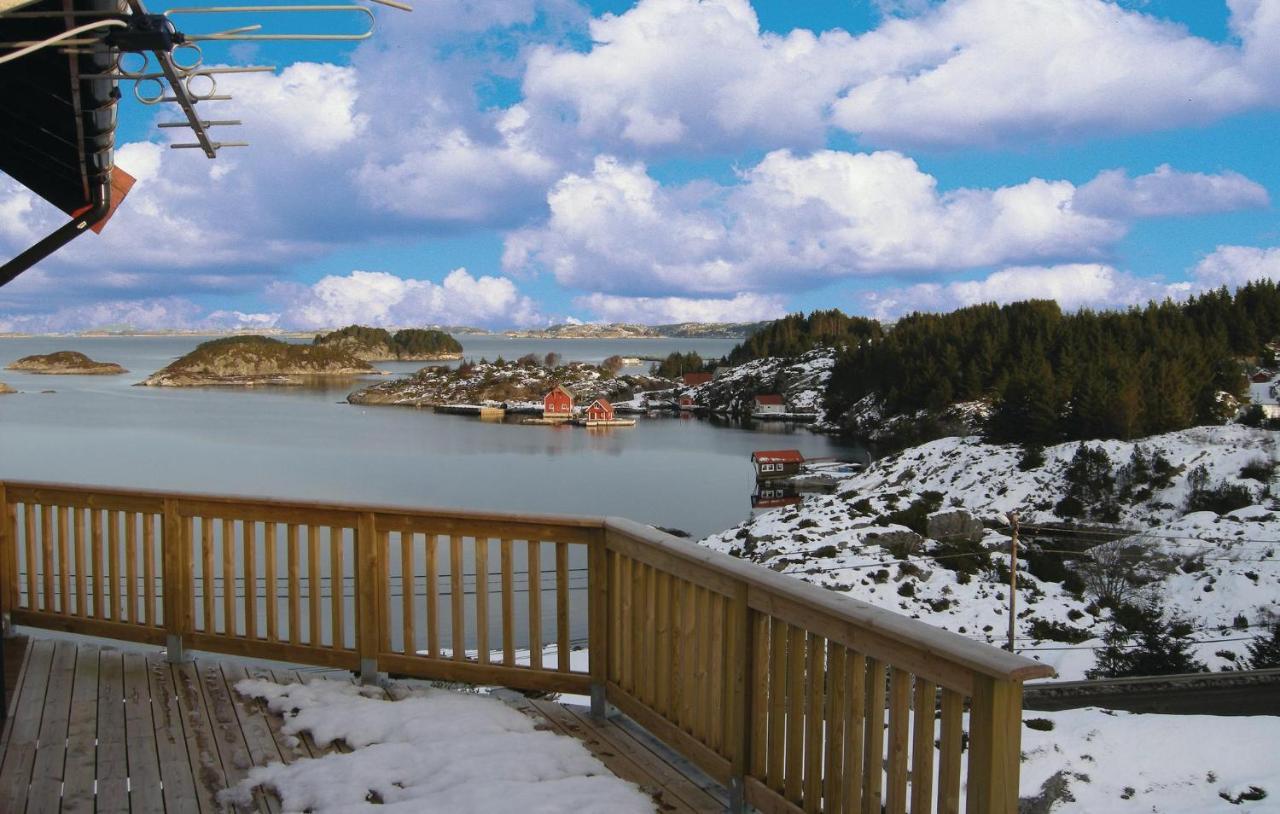 Gorgeous Home In Bekkjarvik With Wifi Εξωτερικό φωτογραφία